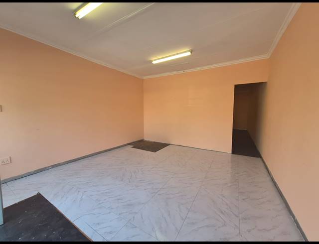 60M² RETAIL TO LET IN KRUGERSDORP CENTRAL